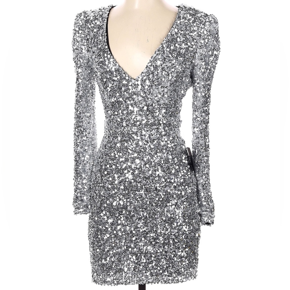 NWOT Lulus Brand New You Silver Sequin Bodycon Mini Dress